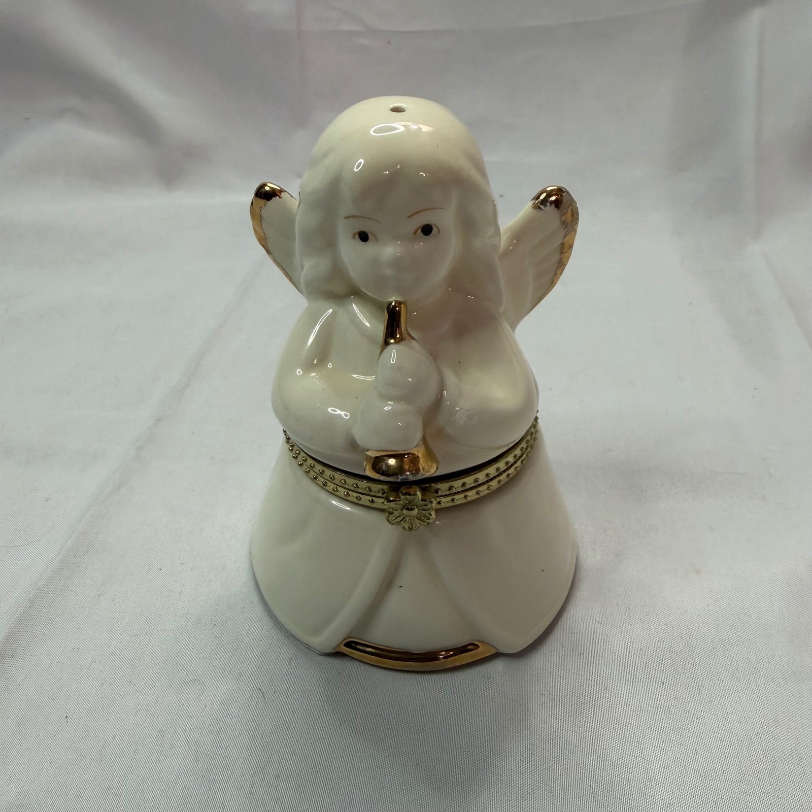 Vintage Porcelain Angel Music Box Hinged Figurine Gold Trim Trumpet Vintage Porcelain Angel Music Box Hinged Figurine Gold Trim Trumpet