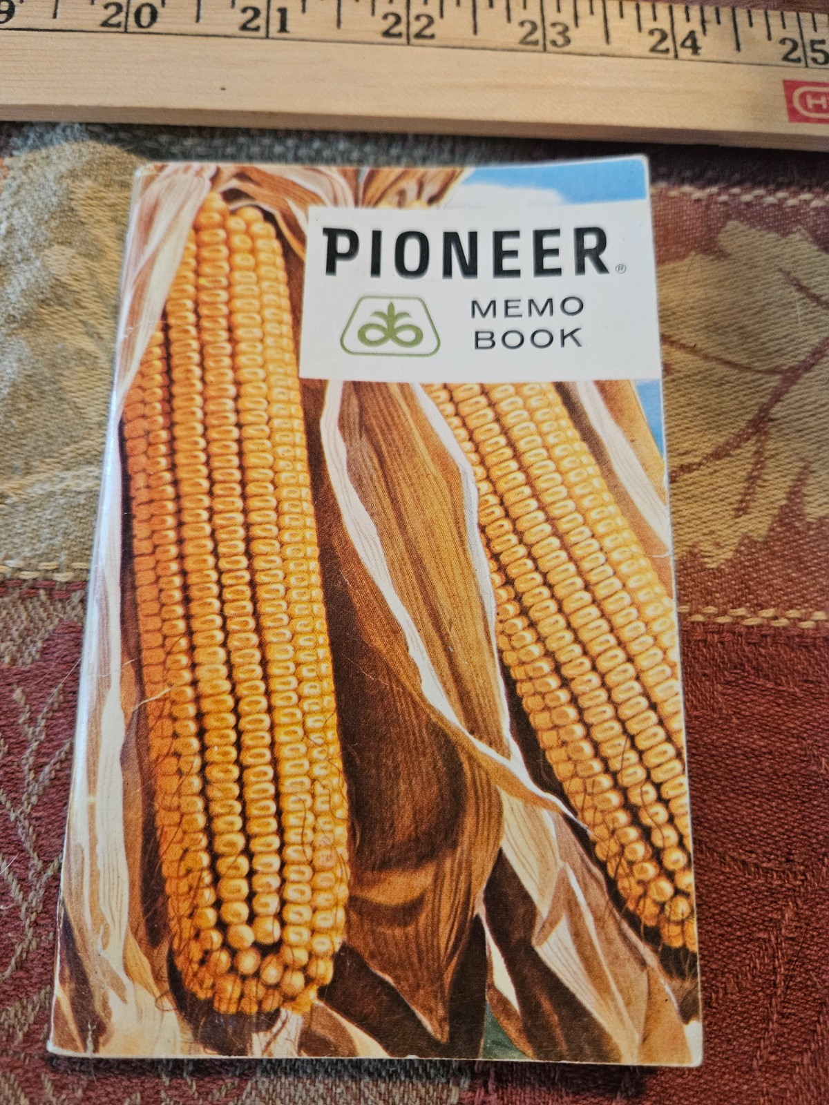 1965 Pioneer Seed Corn Farm Advertising Pocket Memo Note Book