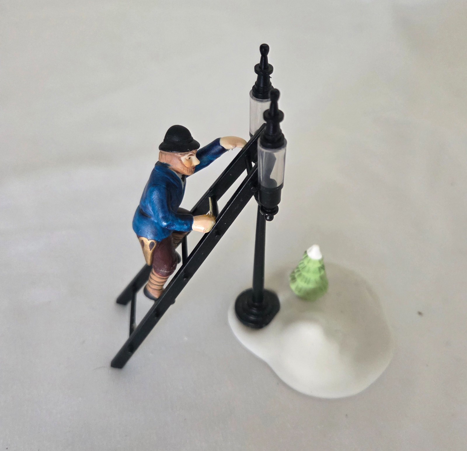 Heritage Village Collection - Lamplighter Accessory Set - Department 56