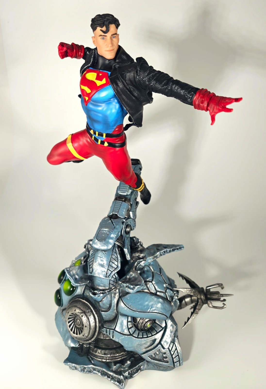 Superboy Superman Kon-El 1:10 Scale Statue DC Comics Iron Studios Brainiac 