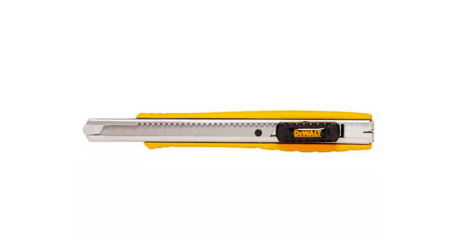 DEWALT DWHT10037 9 mm Metal Body Snap Knife DEWALT DWHT10037 9 mm Metal Body Snap Knife