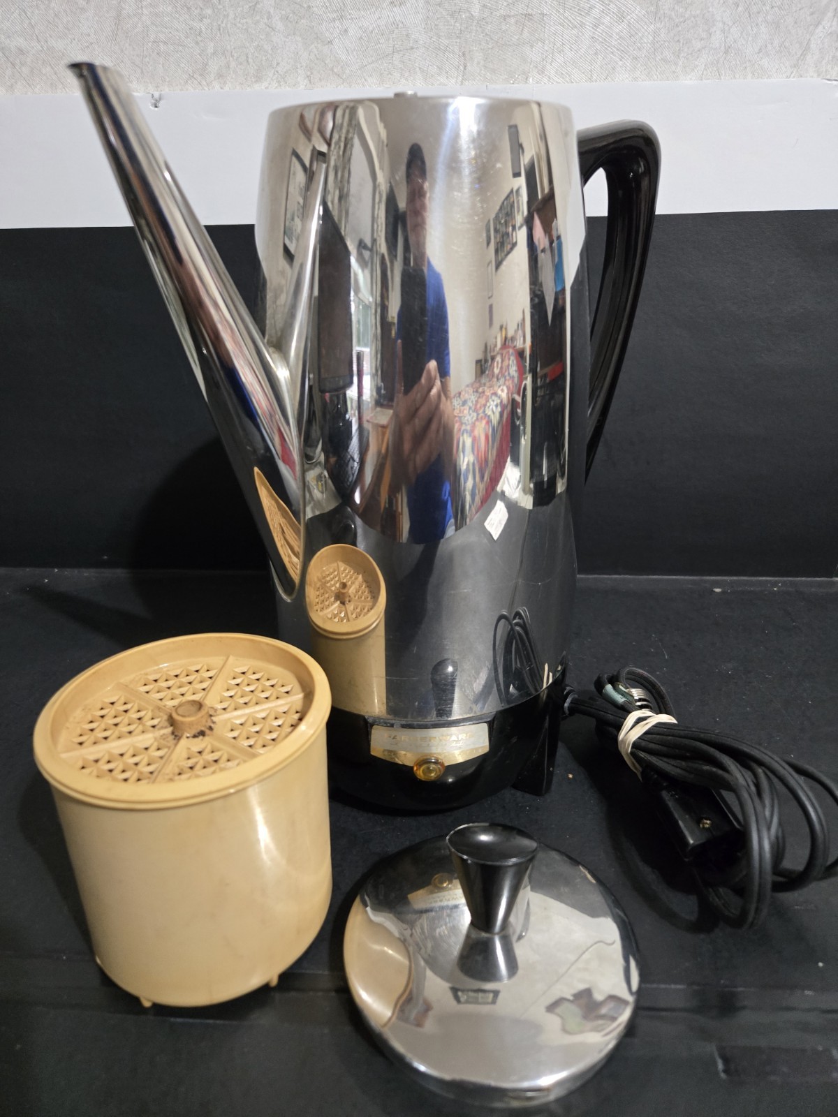 VTG Farberware Superfast 2-12 Cup Automatic Percolator #122 Tested &Complete VTG Farberware Superfast 2-12 Cup Automatic Percolator #122 Tested &Complete