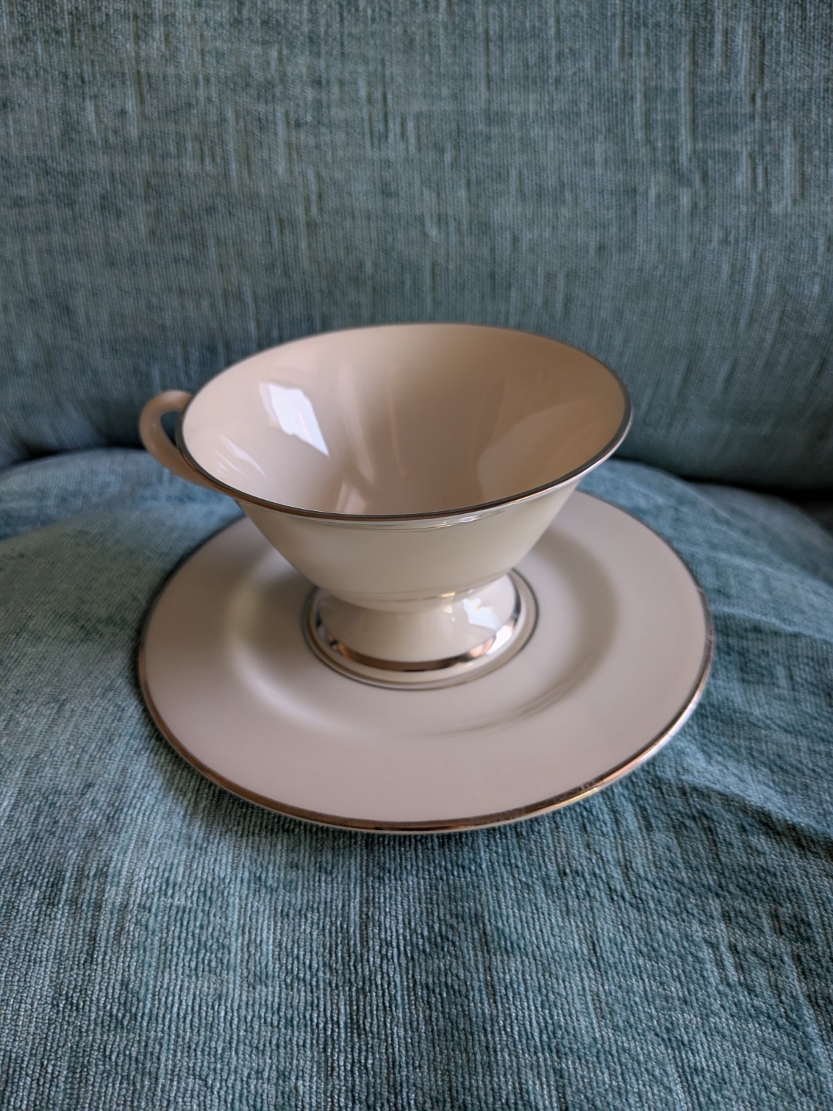 Fine Arts Fine China Classic Dignity Footed Tea Cup & Saucer Replacement Set USA