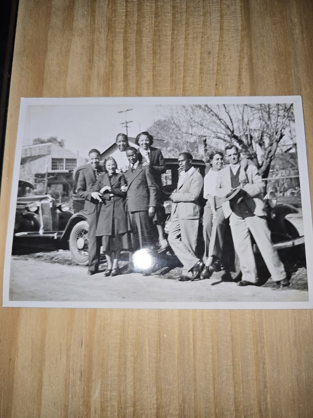 1930s Original Photo Ethnic Group 8 Classic Cars, Wire Wheels, Street Scene p40