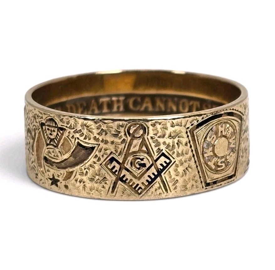 Vintage 14K Gold Masonic Ring Size 10.75 Wide Engraved Symbol Band
