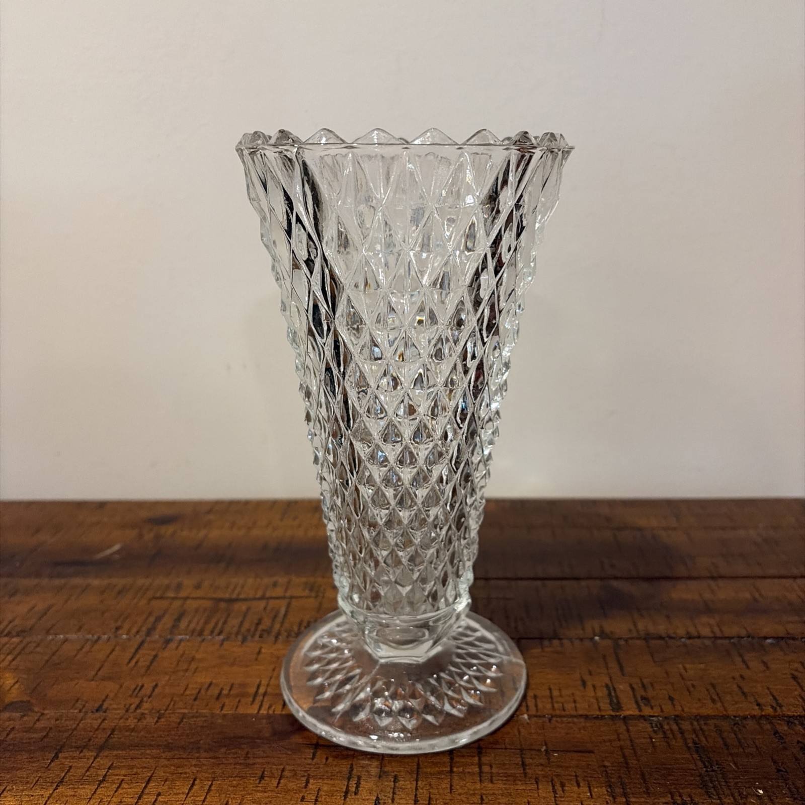 VTG Indiana Glass Clean Diamond Cut Vase Pressed Floral Design Footed Base