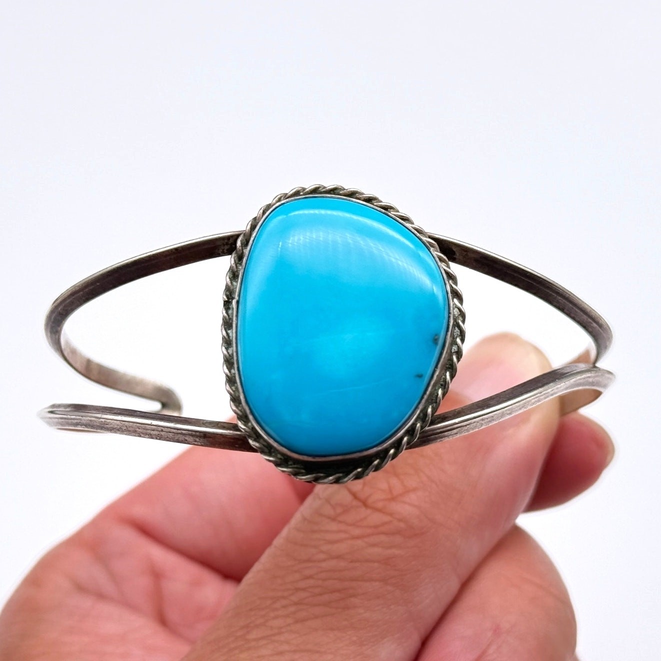 Vintage Southwestern Turquoise Silver Bracelet Cuff Small 6.375\