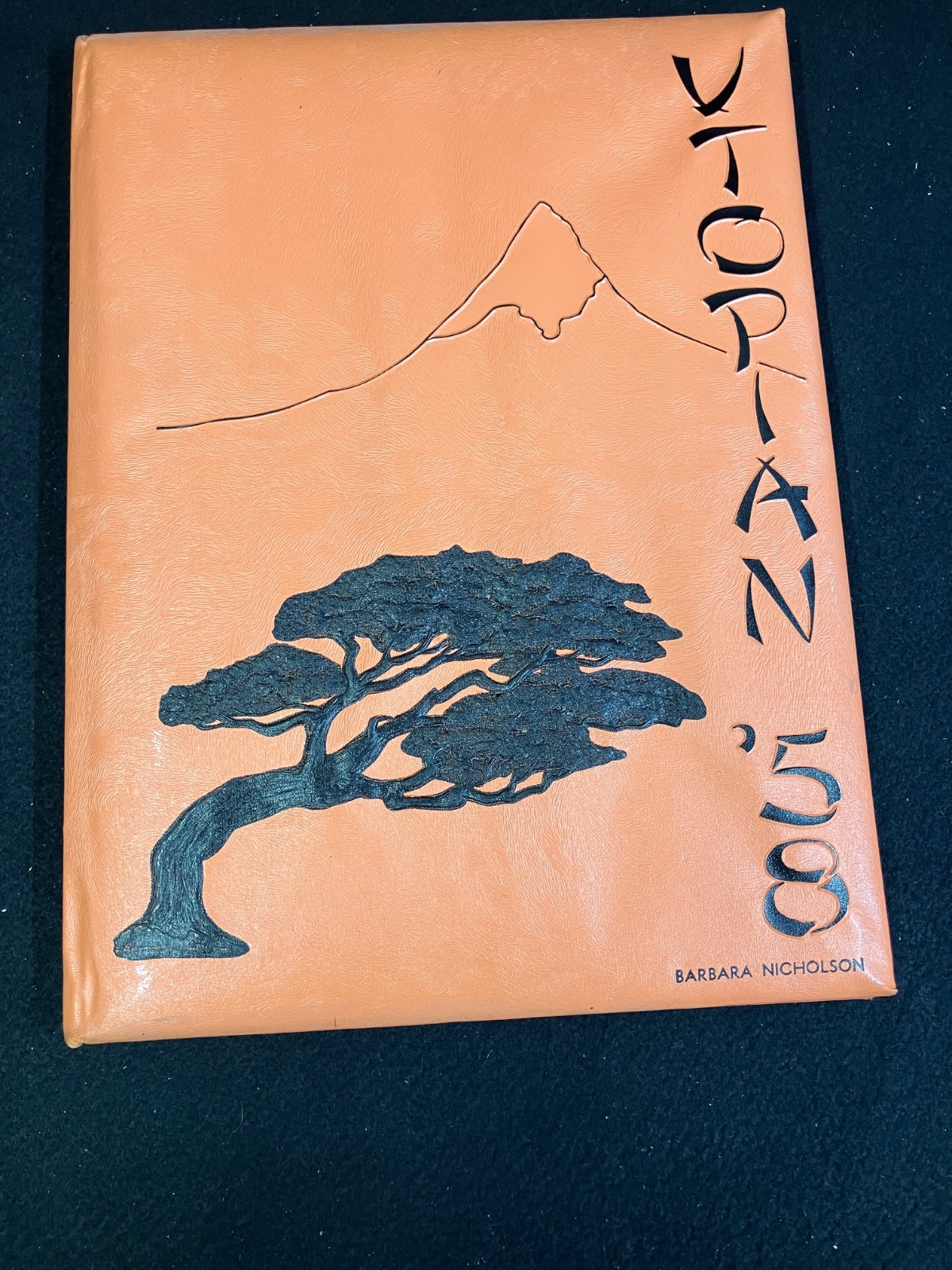 1958 CANOGA PARK HIGH SCHOOL YEARBOOK, UTOPIAN, CANOGA PARK, CALIFORNIA 1958 CANOGA PARK HIGH SCHOOL YEARBOOK, UTOPIAN, CANOGA PARK, CALIFORNIA