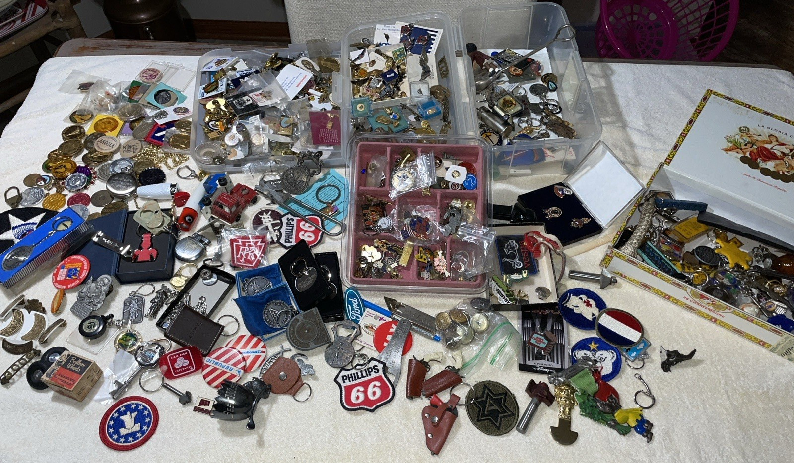 Massive 15# Lot  Of Pins & Other items Loaded