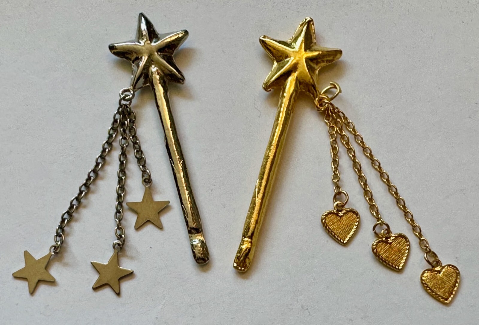 CHOICE VINTAGE WAND GOLD W 3 DANGING HEARTS \