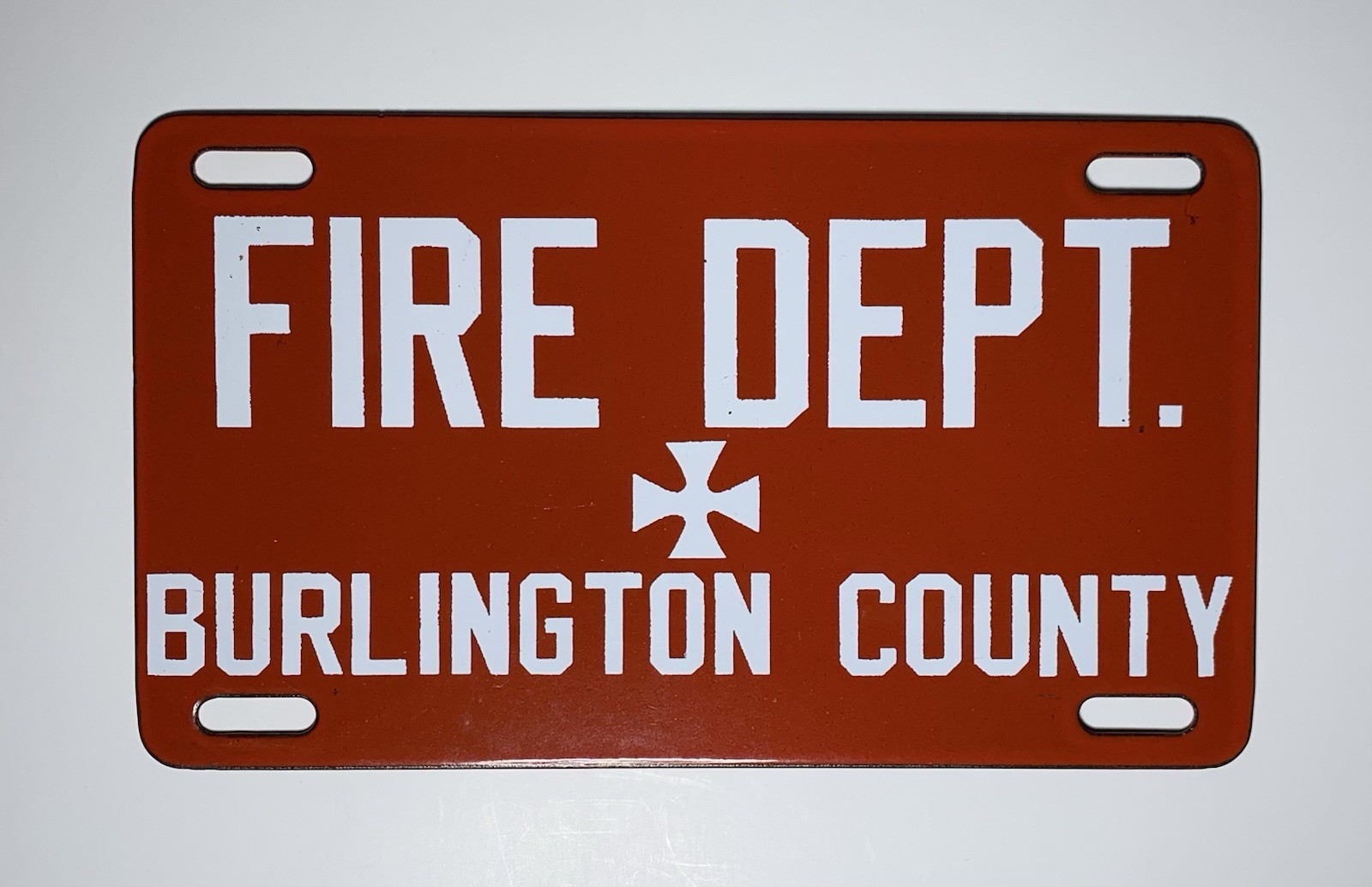 VINTAGE BURLINGTON NJ FIRE DEPARTMENT PORCELAIN ON METAL LICENSE PLATE TOPPER