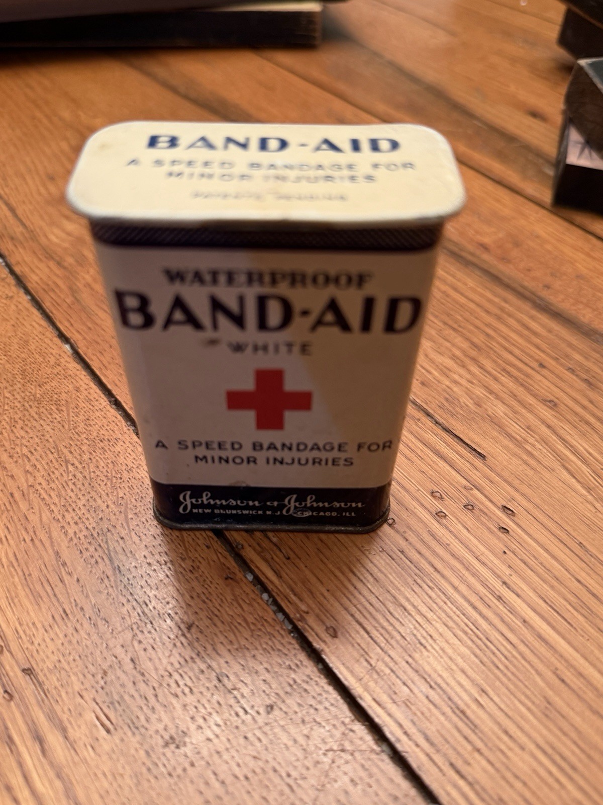 Band-Aid Sheer Strips Metal Tin Vintage, Empty, 3.5 x 2.25 x 1\