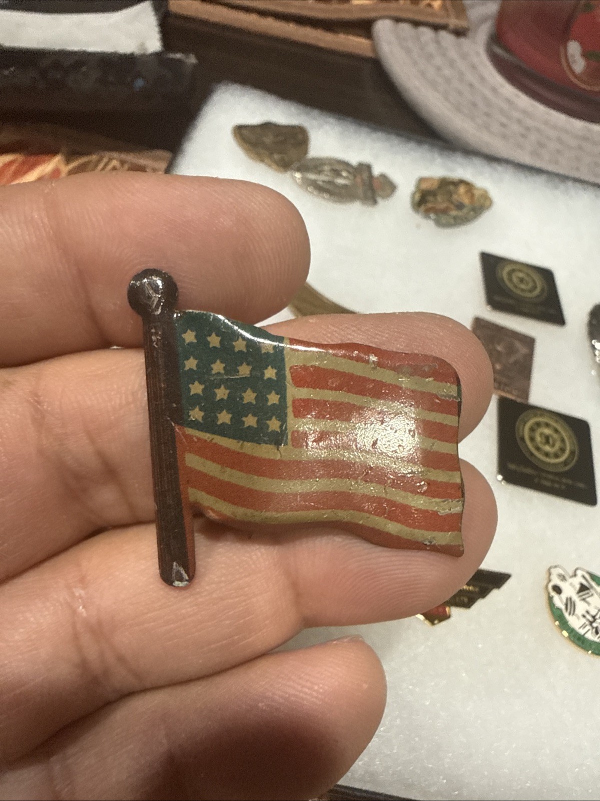 1946 Vintage Premium Cracker Jack Prize Tin Litho 16 Star Flag Pin Back Button
