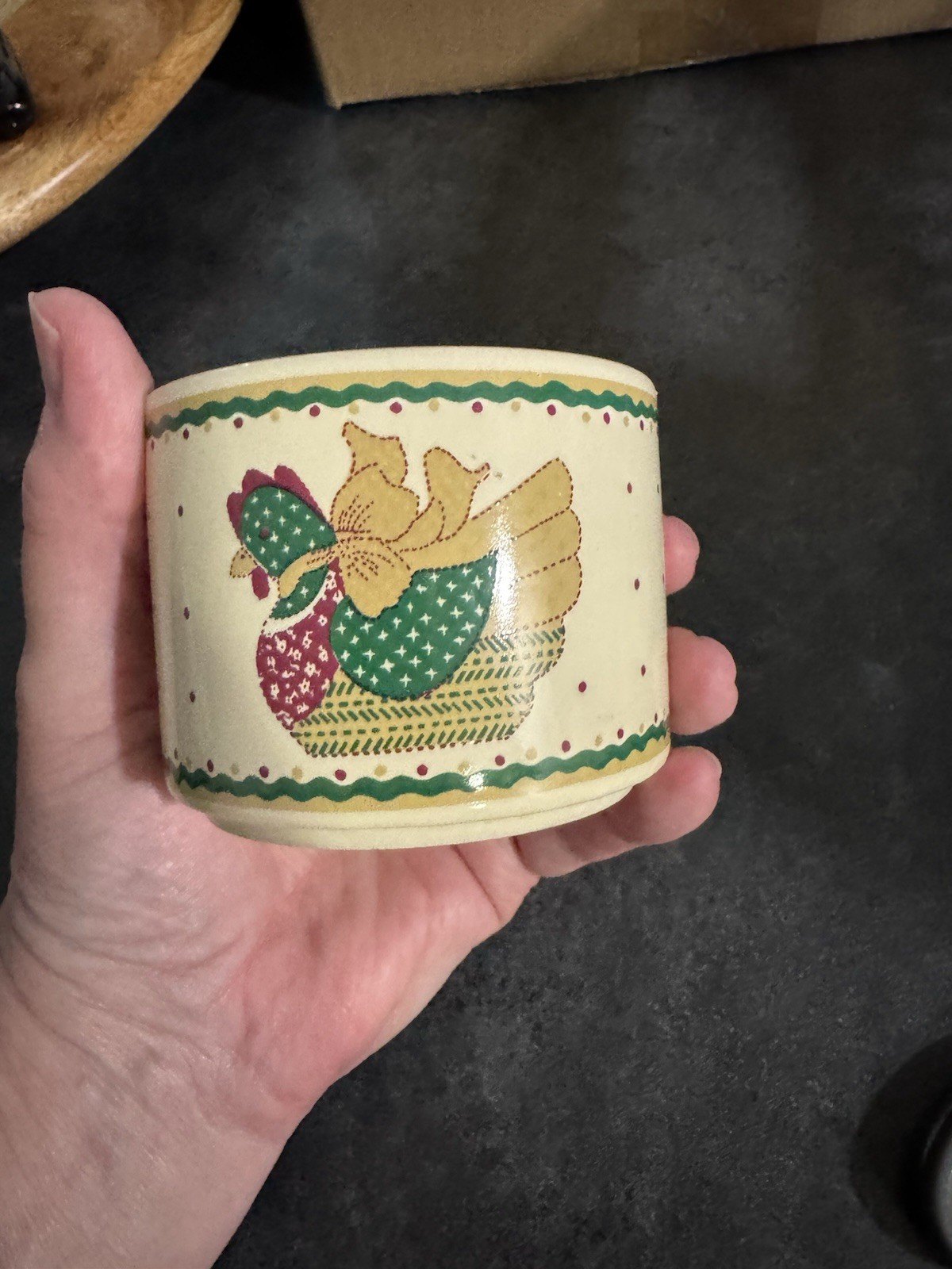 Vintage Chicken Rooster Patchwork 1980’s Cup Fall Red Green Country Kitchen Vintage Chicken Rooster Patchwork 1980’s Cup Fall Red Green Country Kitchen