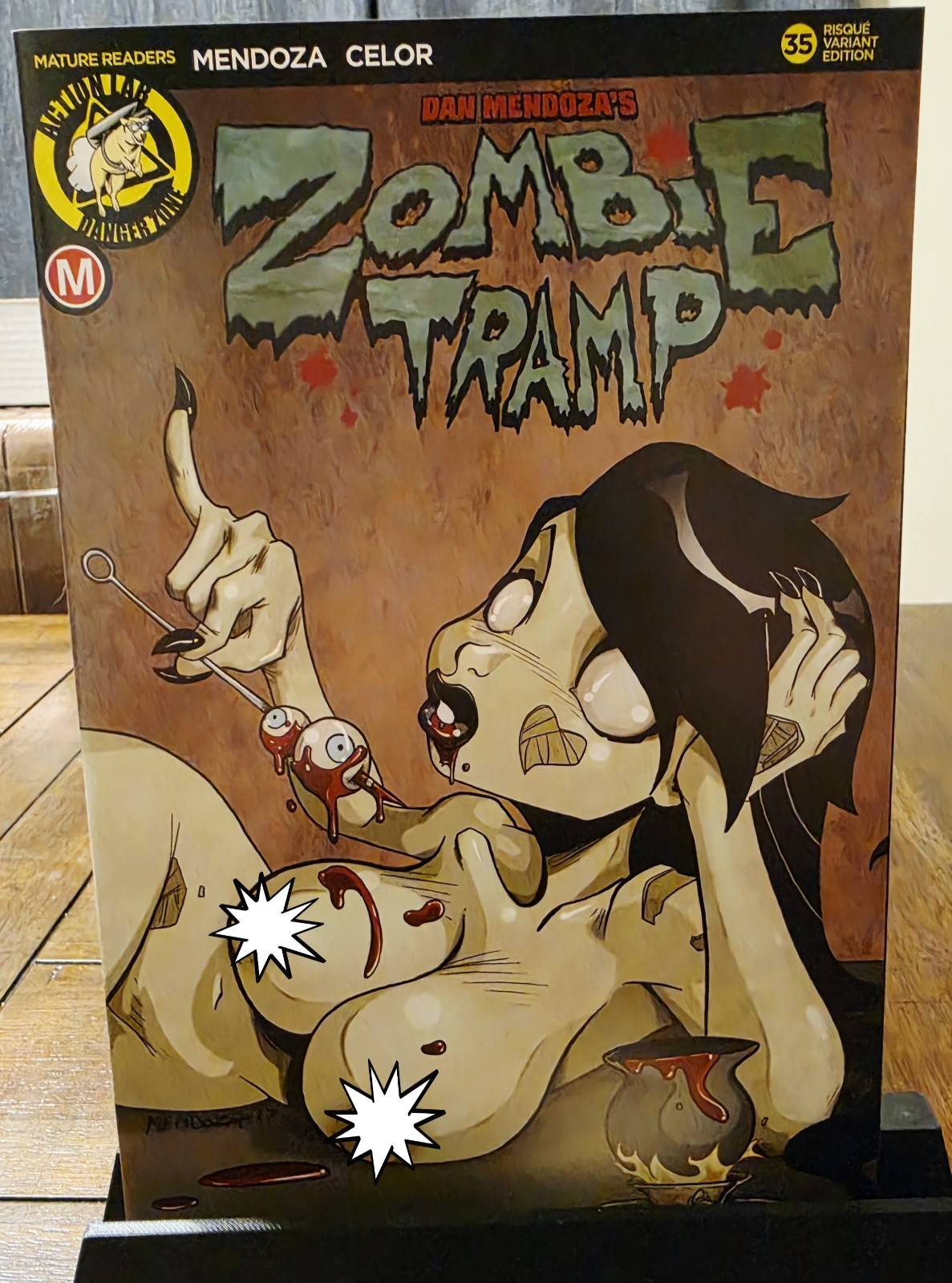 Action Lab Zombie Tramp #35 Mendoza Risque Variant Limited to 2500