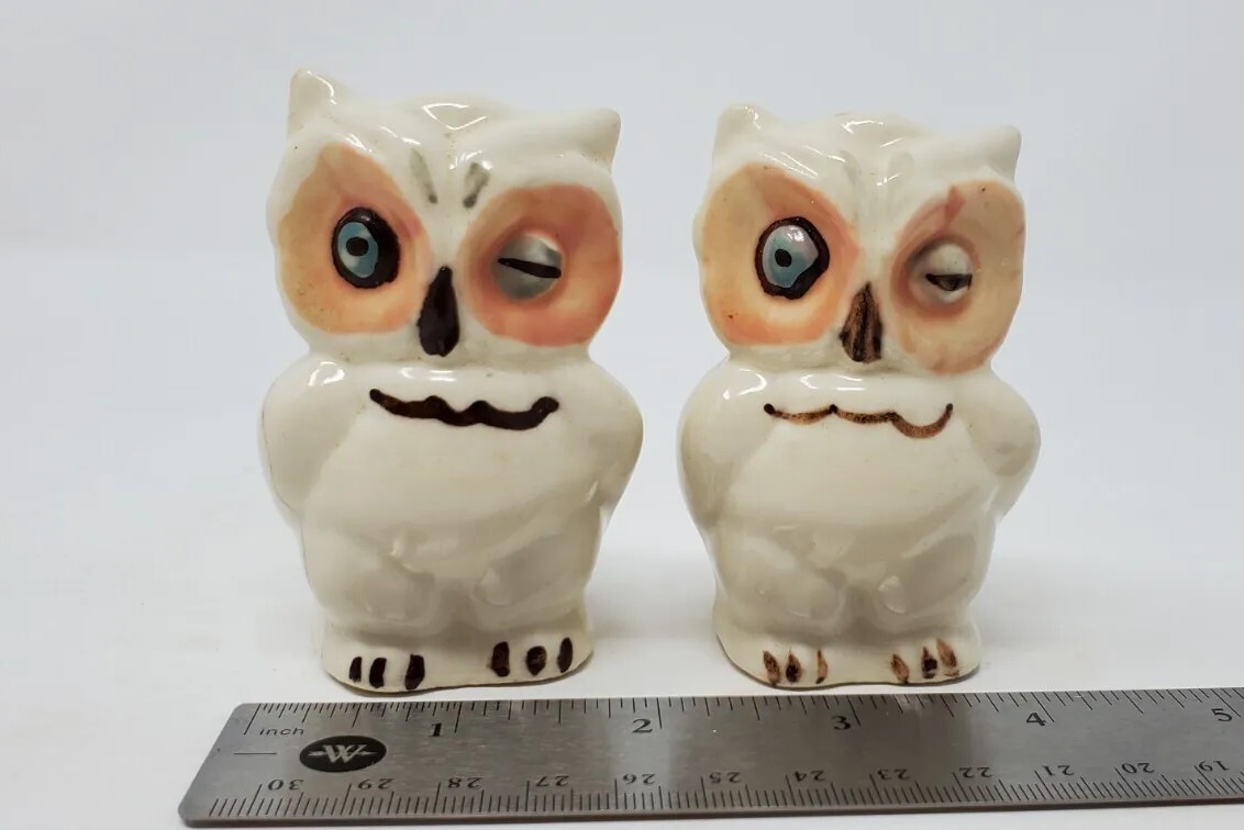 VINTAGE SHAWNEE POTTERY Winking Owl Salt & Pepper Shakers Ceramic No Stoppers 