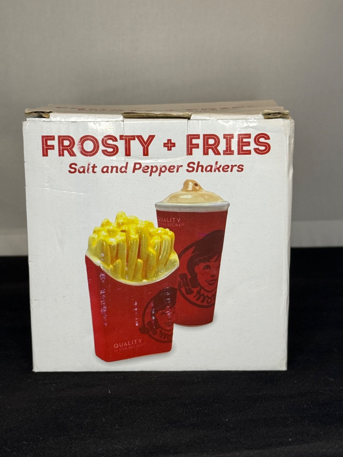 Rare WENDY’S Restaurant Collectible Frosty & Fries Salt and Pepper Shakers