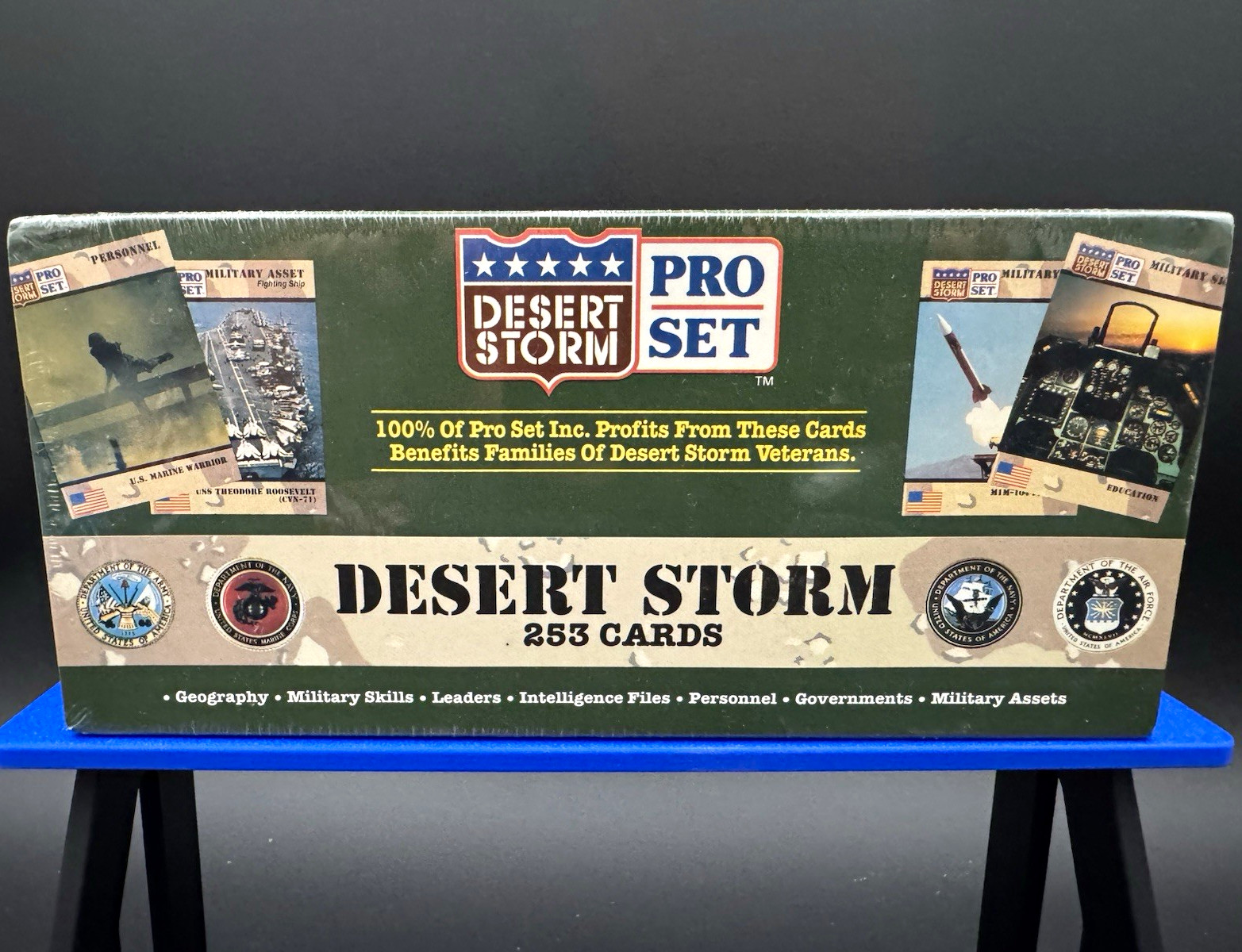 Pro Set Desert Storm 253-Card Set Fourth of July Salute #4893 of 5000. Sealed