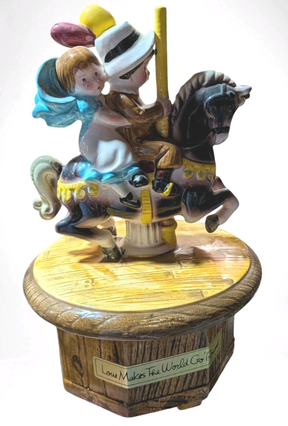 Vtg Amer. Greetings Holly Hobbie MUSIC BOX - \'Love Makes the World Go Round\'