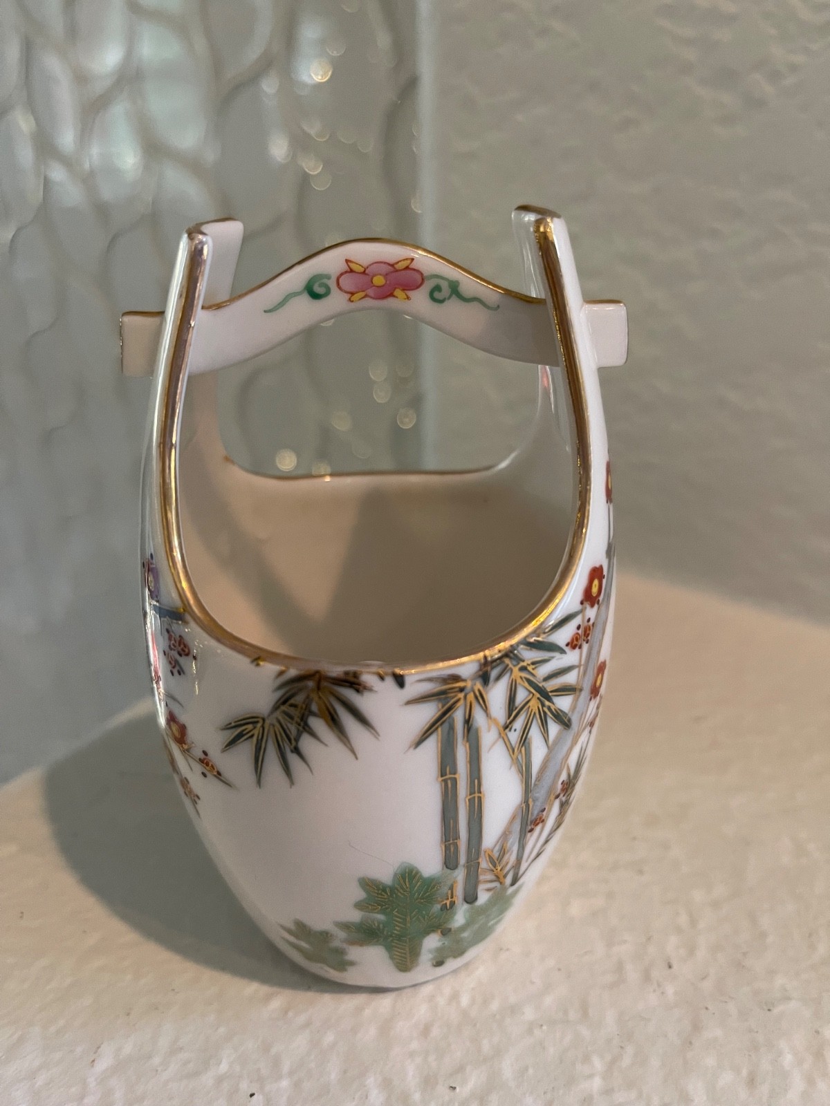 Kutani Kosen Japanese Glazed Porcelain Water Bucket Flower Vase 4” Gild**