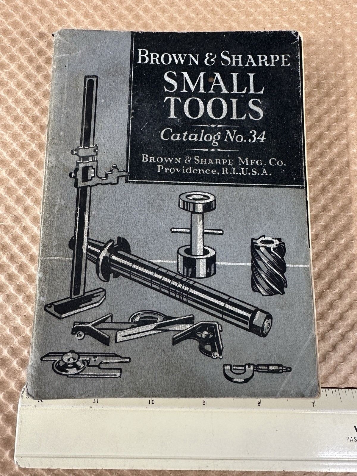 Brown & Sharpe Small Tools Catalog #34 1941 machine Providence RI hobs arbors