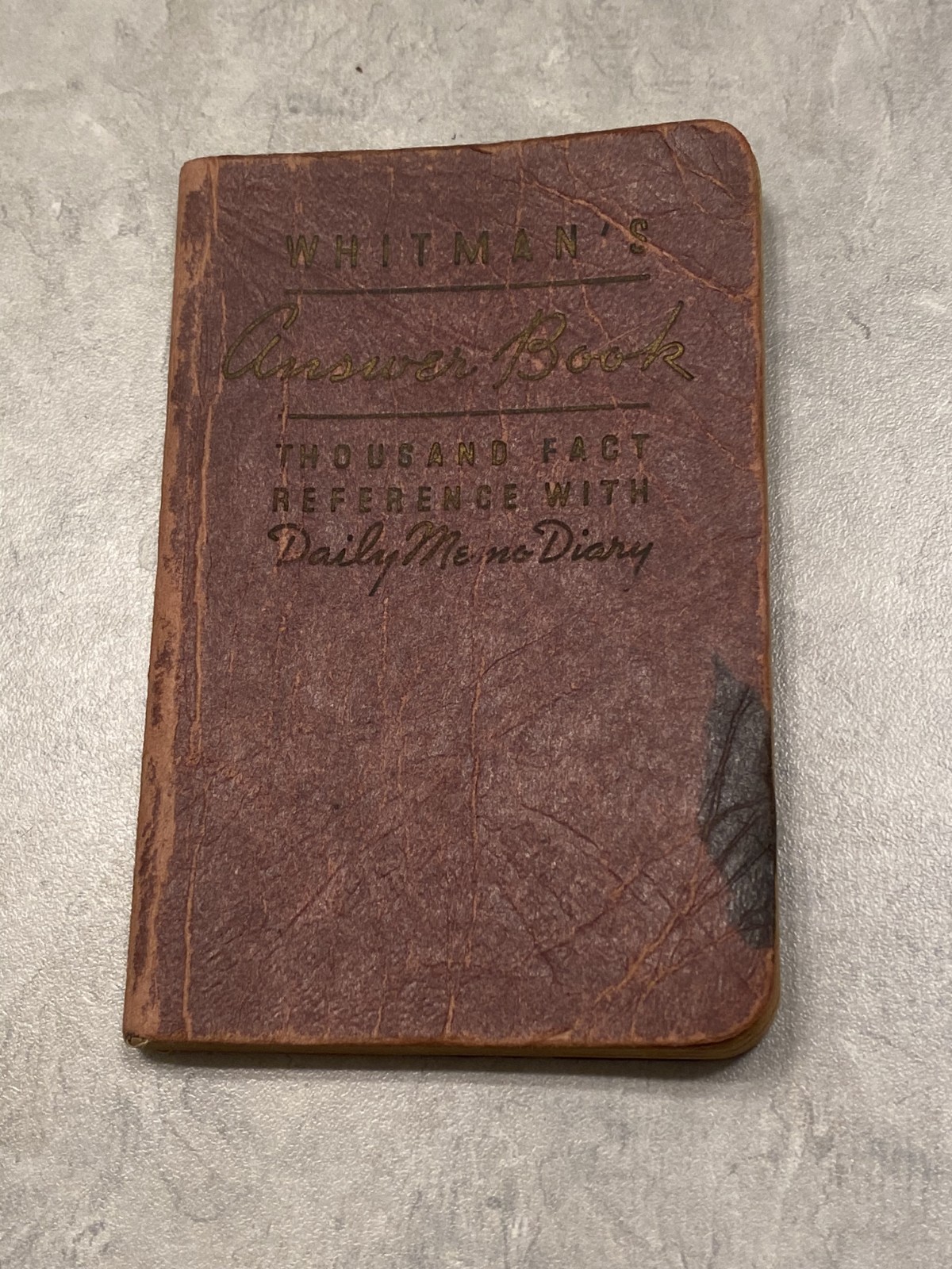 Vintage 1930\'s Whitman\'s Thousand Fact Reference With Daily Memo Diary 