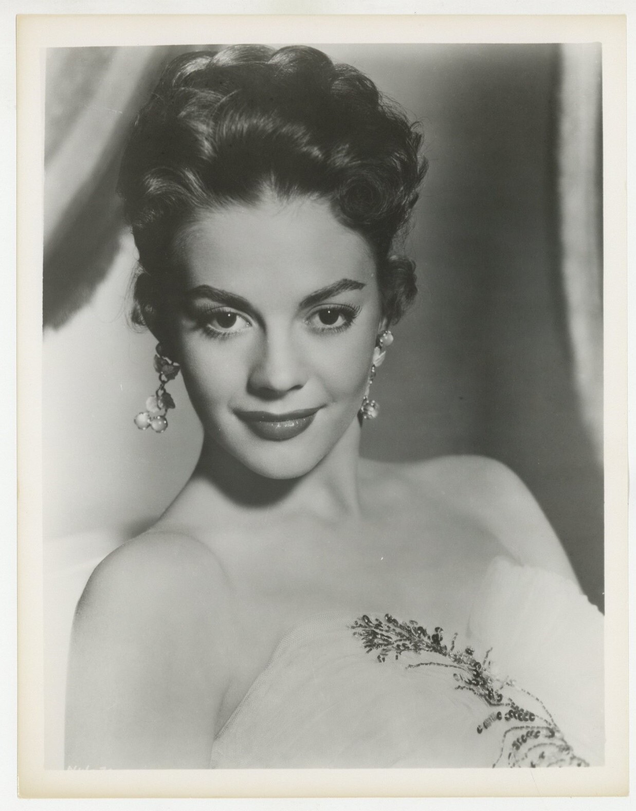 Natalie Wood 1958 Spectacular Studio Portrait Original Photo Glamorous J9983 Natalie Wood 1958 Spectacular Studio Portrait Original Photo Glamorous J9983