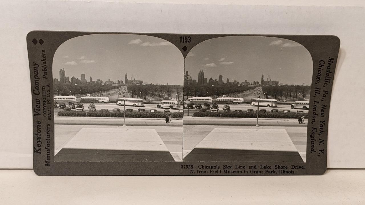a565, Keystone SV; Chicago\'s Skyline & Lake Shore Drive, IL; 1153-32928, 1930s