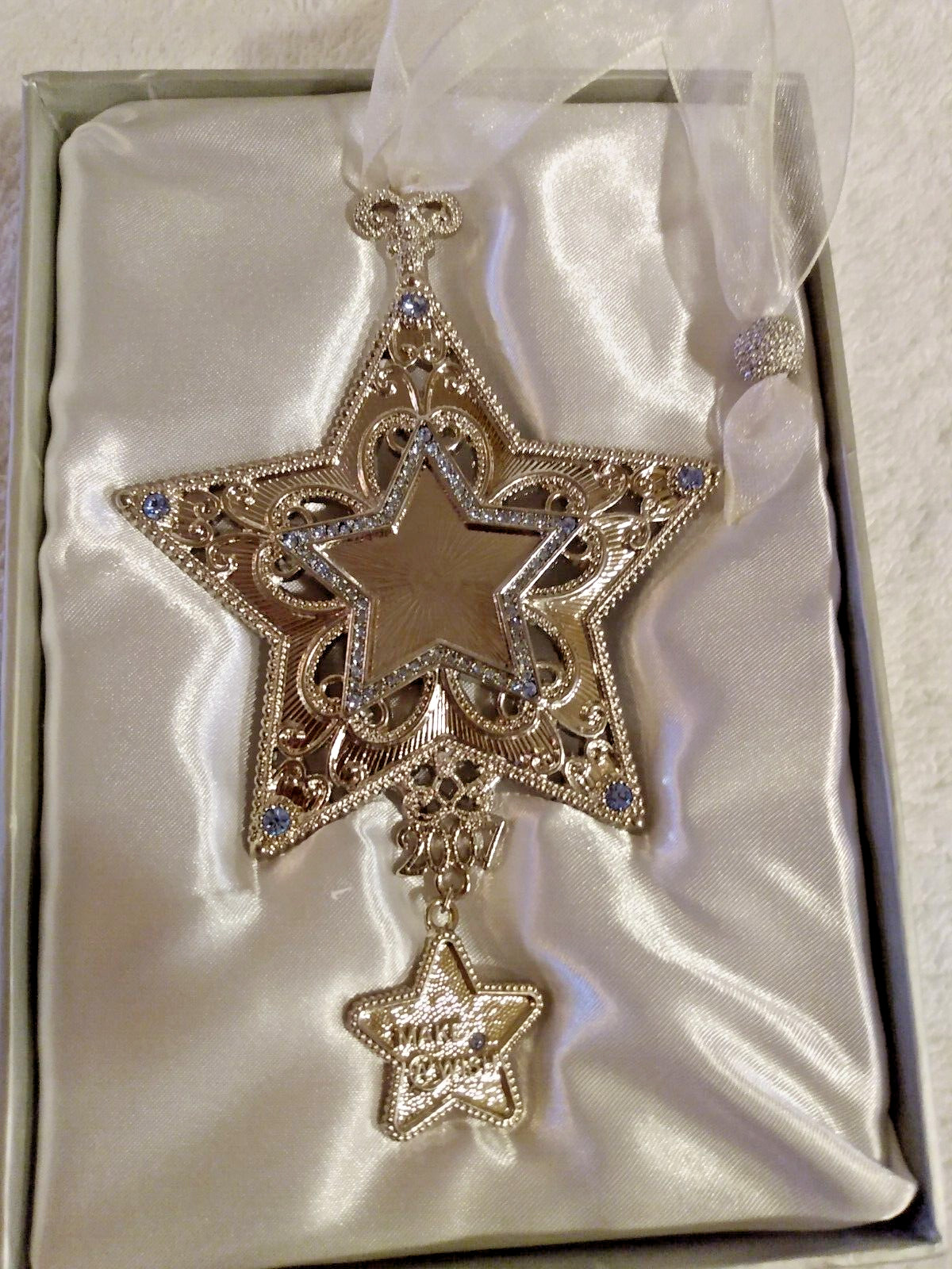 Things Remembered 2007 Christmas Holiday Jeweled Ornament Make Wish Foundation