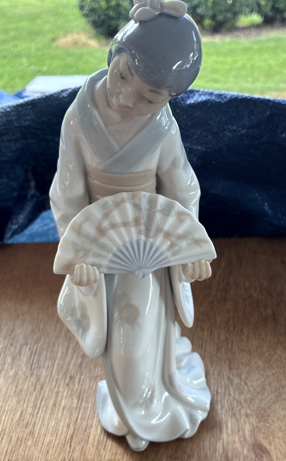 Lladro NAO Porcelain Geisha Girl Fan Figurine Retired Made Spain