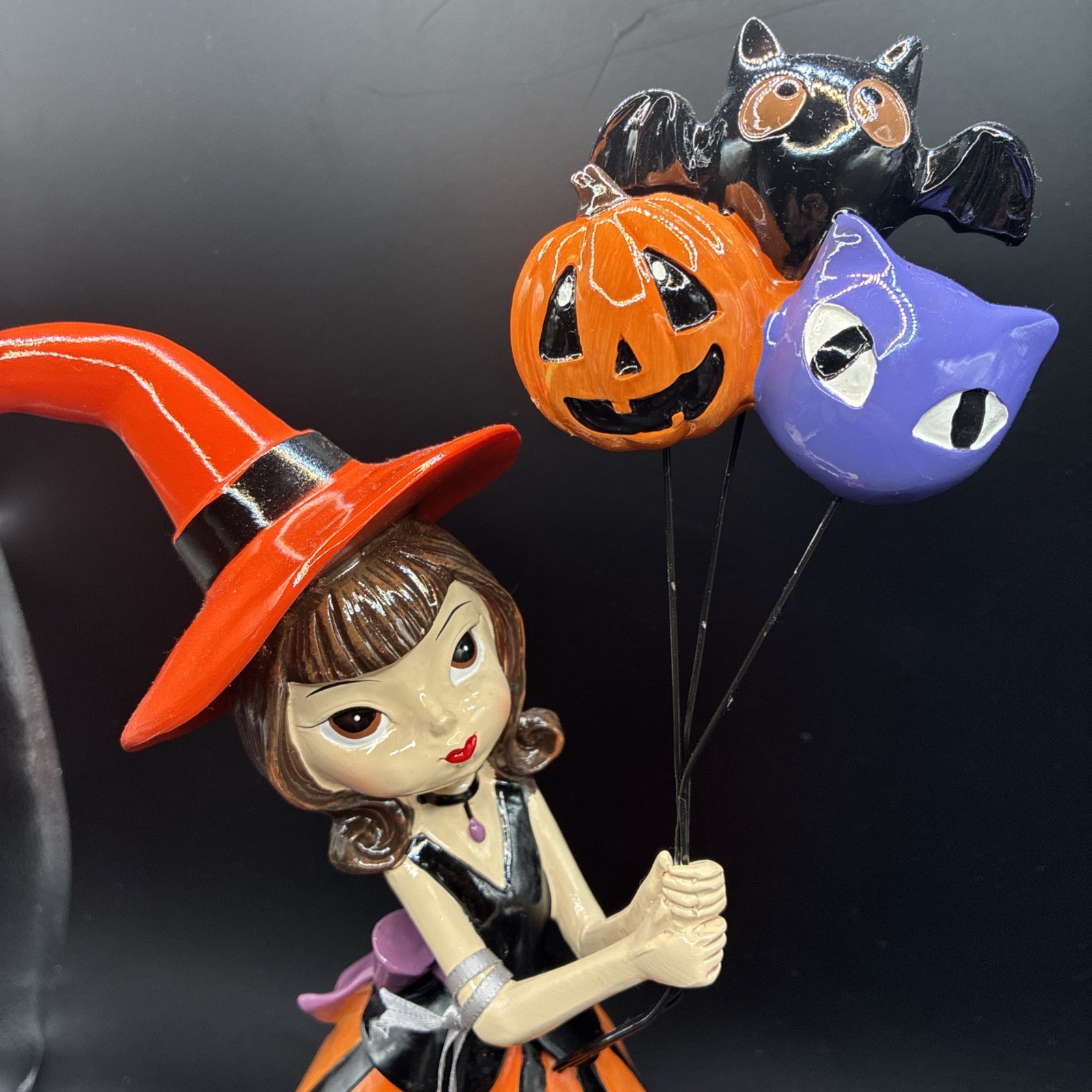 NWT Viral Bella Lux Halloween Witch Girl  Figure Holding Balloons Decor 15”