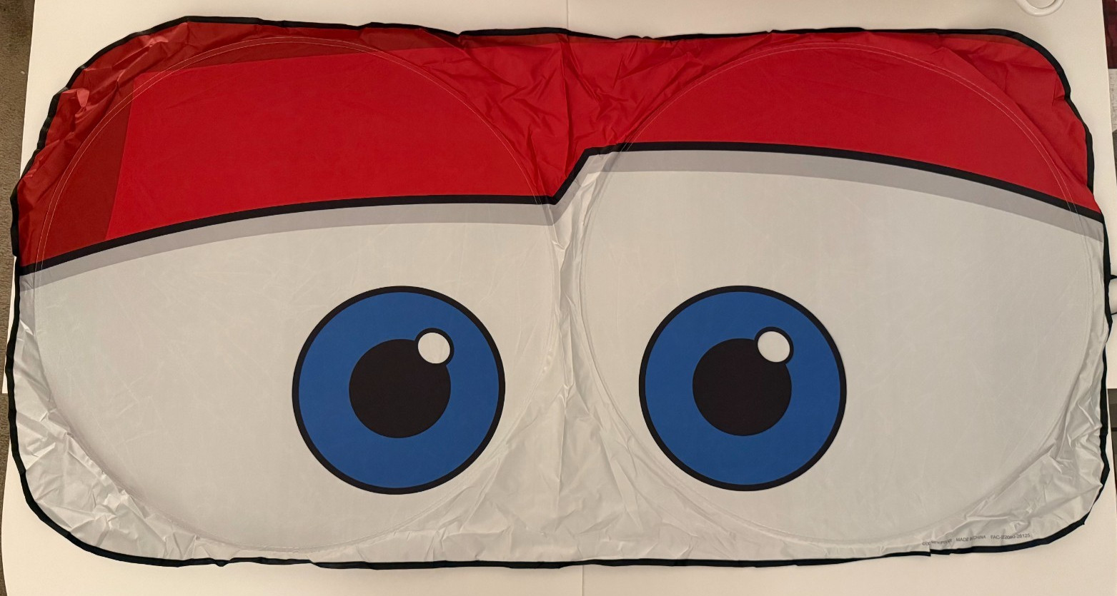 Disney Parks 2026 Lightning Mcqueen Windshield Car Sun Shade *NWT Disney Parks 2026 Lightning Mcqueen Windshield Car Sun Shade *NWT