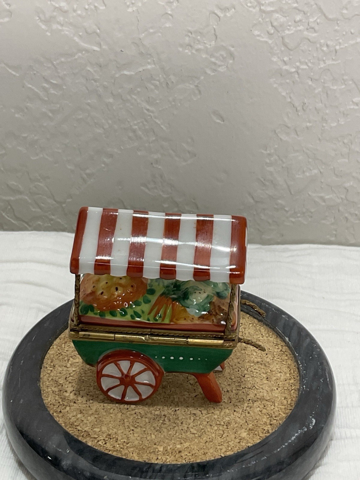 LIMOGES FRANCE TRINKET BOX MARQUE DEPOSEE FLOWER CART STRIPED AWNING PEINT MAIN