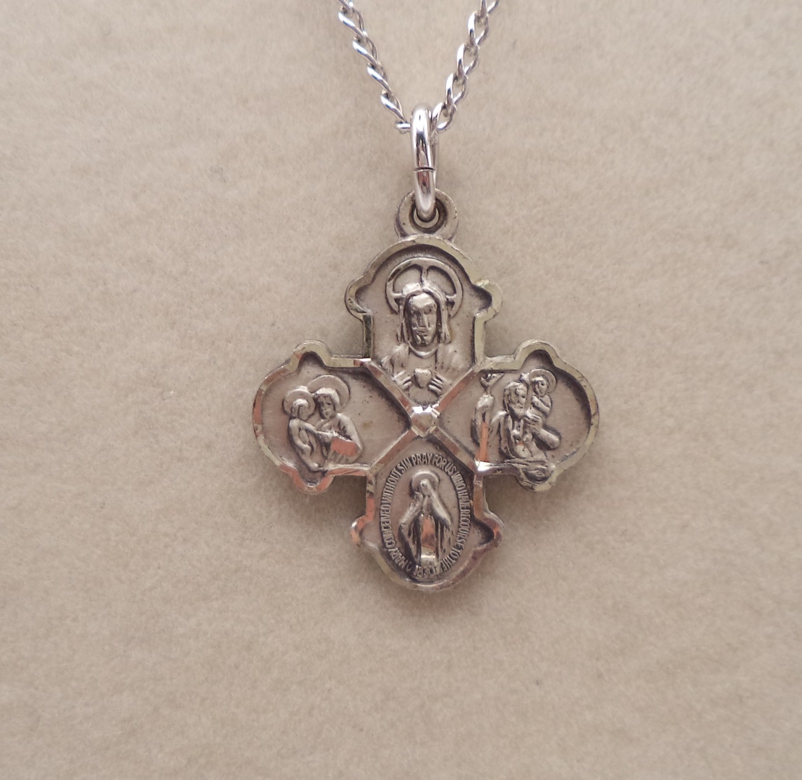 Vintage Hayward 925 Sterling Silver 4Way Catholic Cross Medal Necklace 15\
