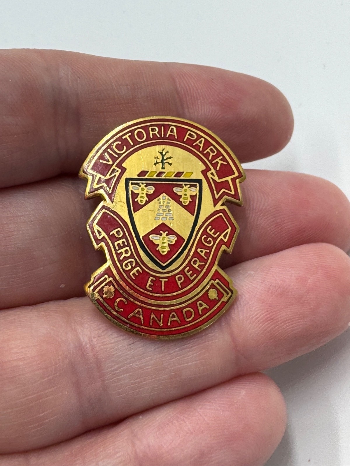 Vintage Victoria Park Collegiate Institute Lapel Pin High School Crest Canada