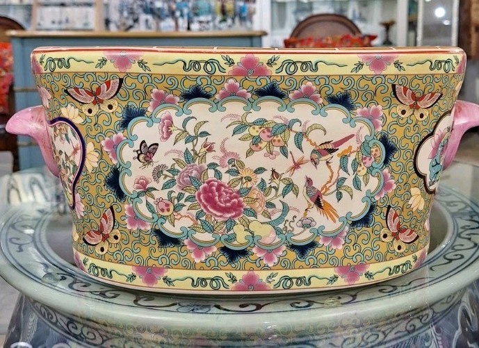 Vintage Style Small Chinese Rose Medallion Footbath Planter-9.5'' x 4''H