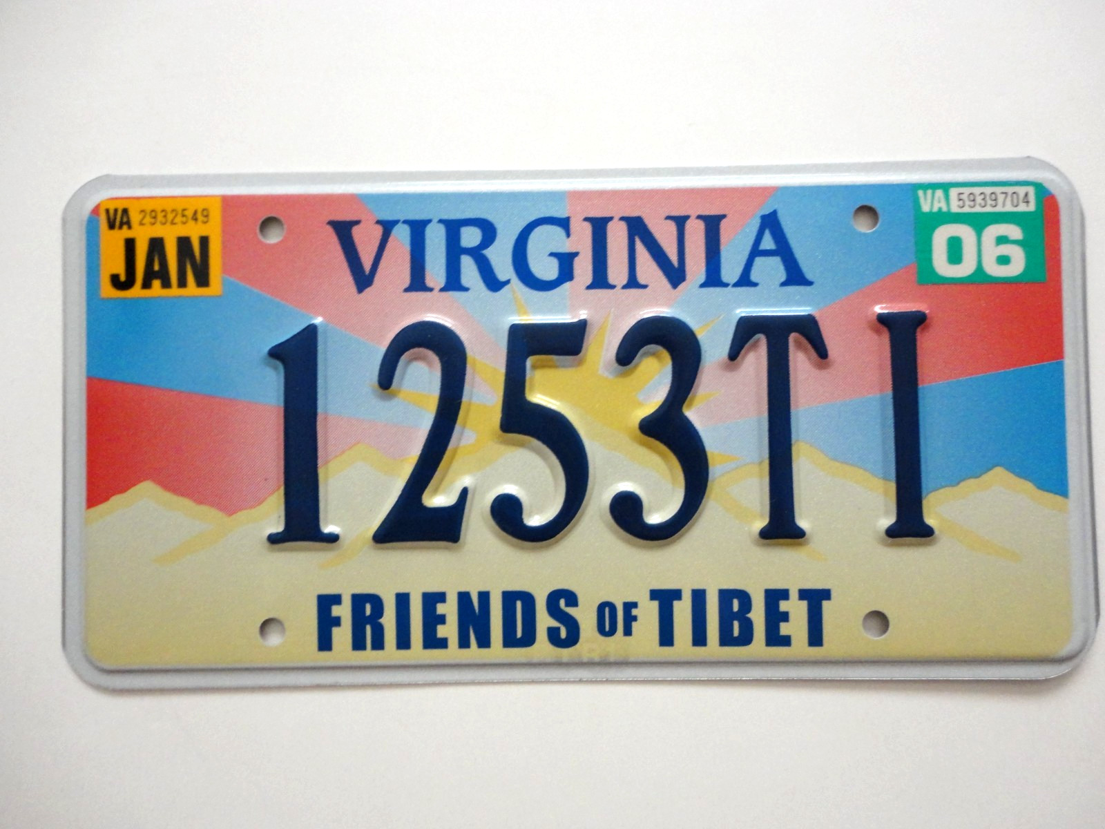 2006 Virginia Friends Of Tibet Passenger License Plate Unused MINT 1253TI