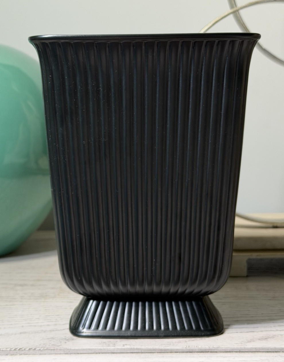 Vintage Wedgwood Ravenstone Fluted Rectangular Mantel Black 7.5” Vase Planter