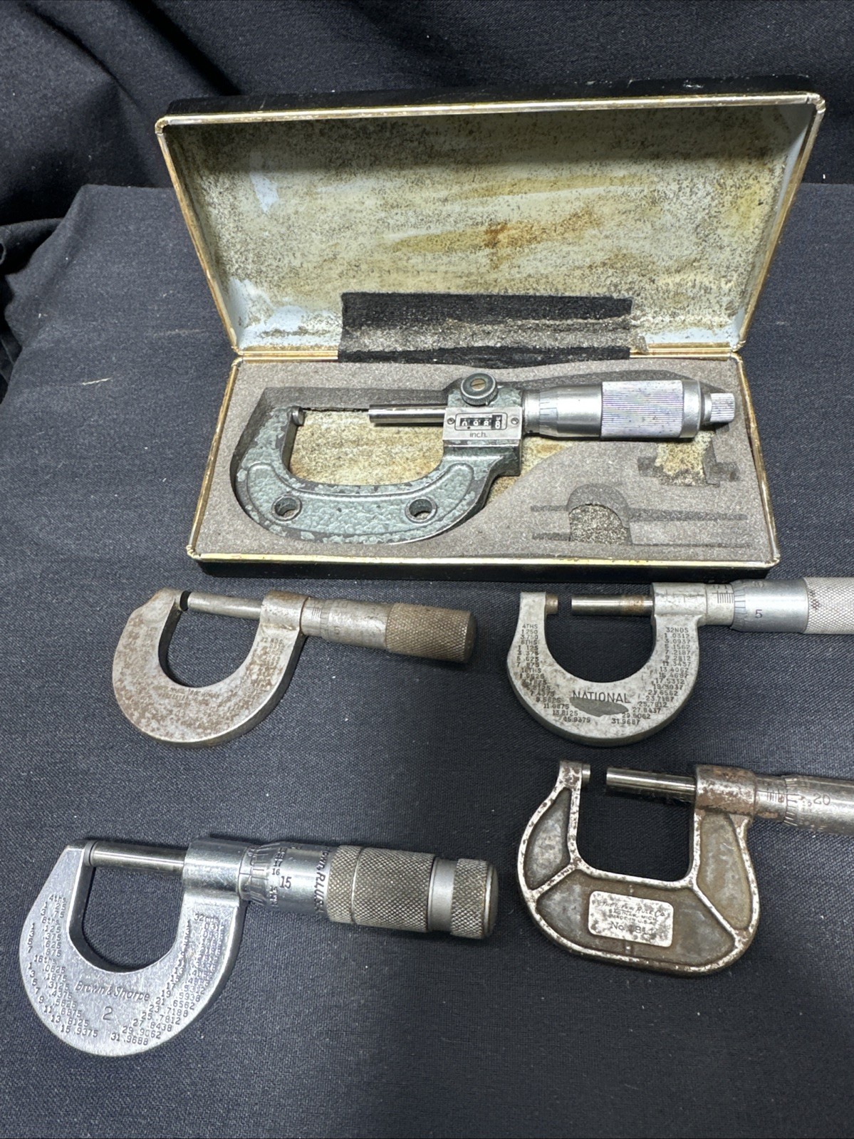 Vintage USA Machinist Micrometers Lot. Lufkin, Mitutoyo, B&S, National & Reed.