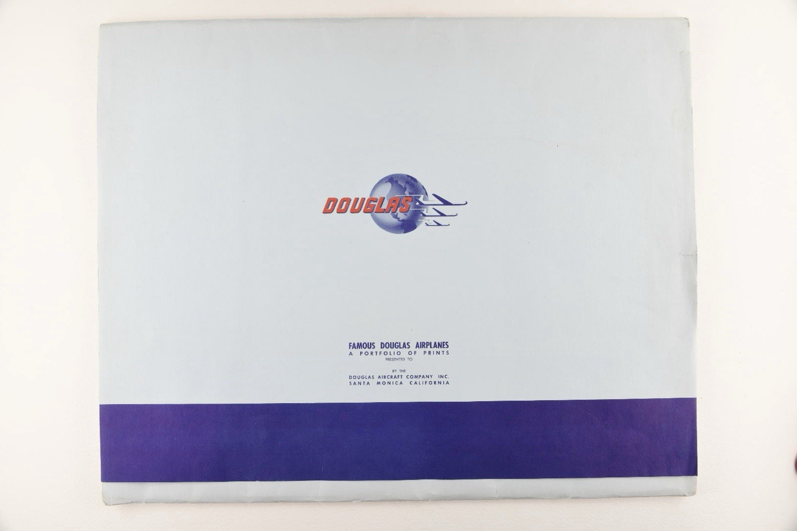 Famous Douglas Airplanes Portfolio Of Prints (17) 16 X 20 Lithographs R.G. Smith Famous Douglas Airplanes Portfolio Of Prints (17) 16 X 20 Lithographs R.G. Smith