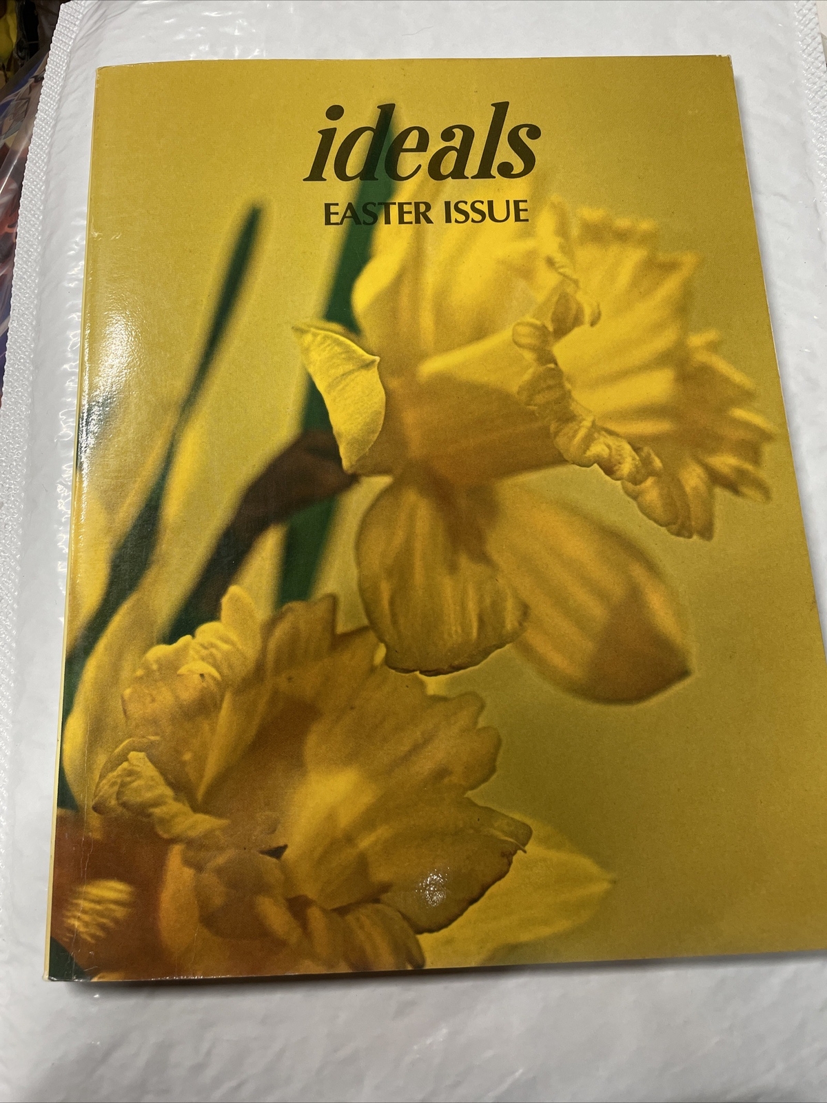 Vintage Ideals Magazine March 1975 Easter Issue Volume 32 Number 2
