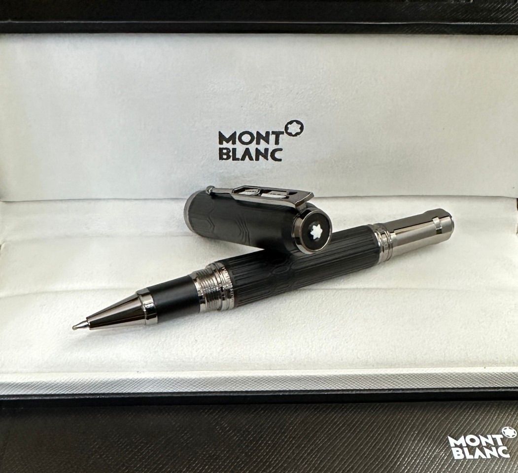 Montblanc Writer Edition Victor Hugo Rollerball Pen Limited Edition Black/Silver