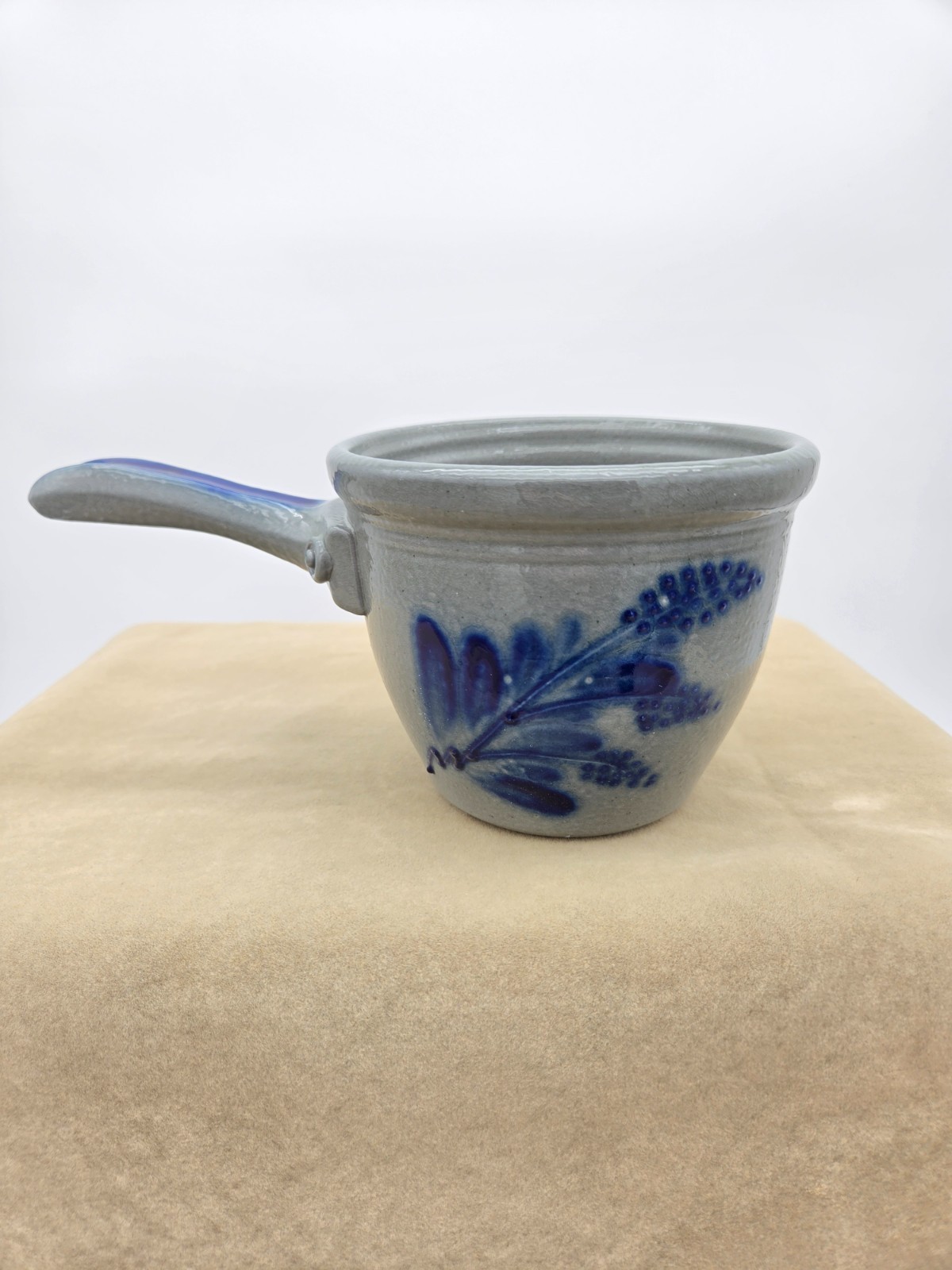 Vintage Rare style 1999 Eldreth Salt Glazed Gray Long Handled Pot