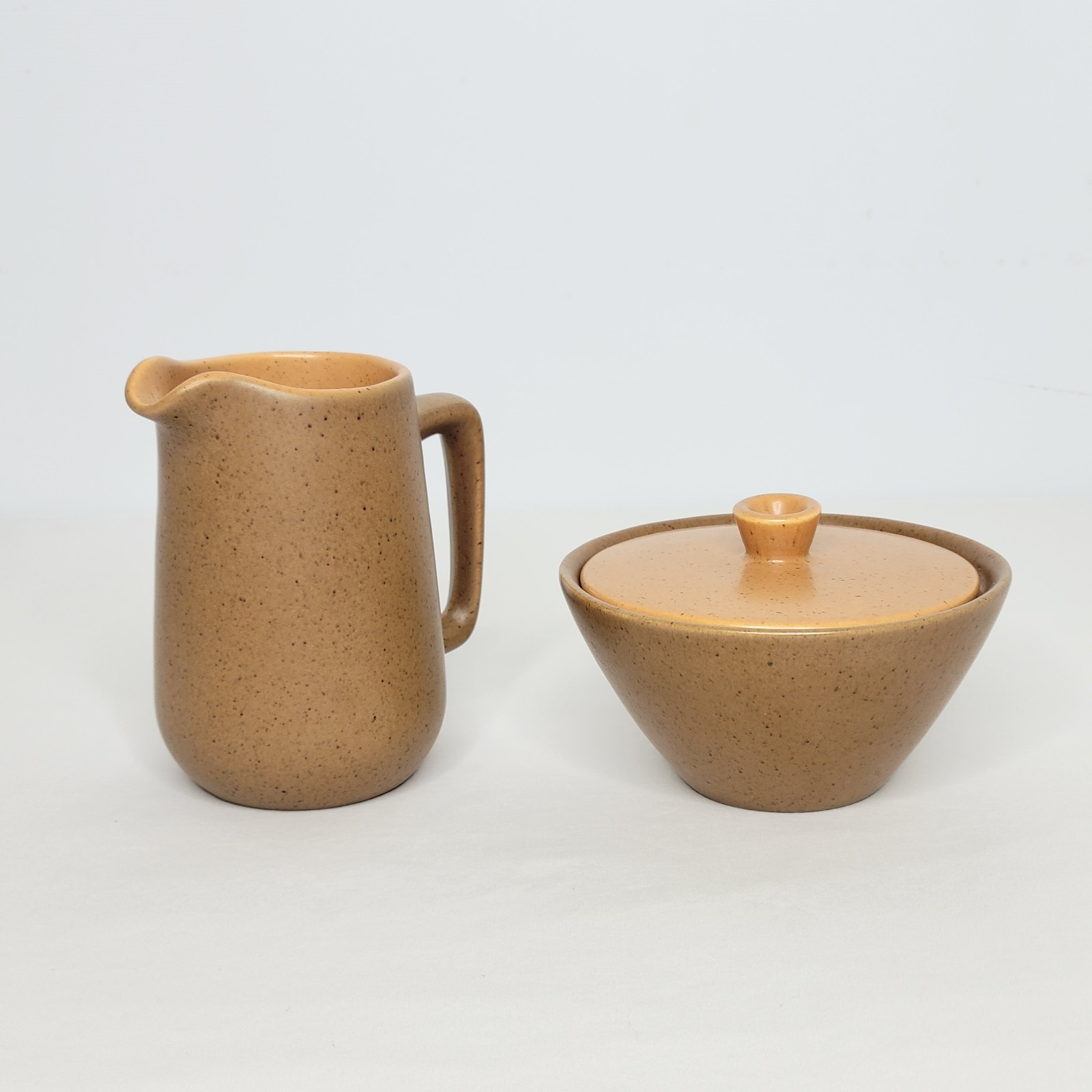 Metlox Poppytrail California Tempo Walnut Terracotta Creamer and Sugar Bowl Set