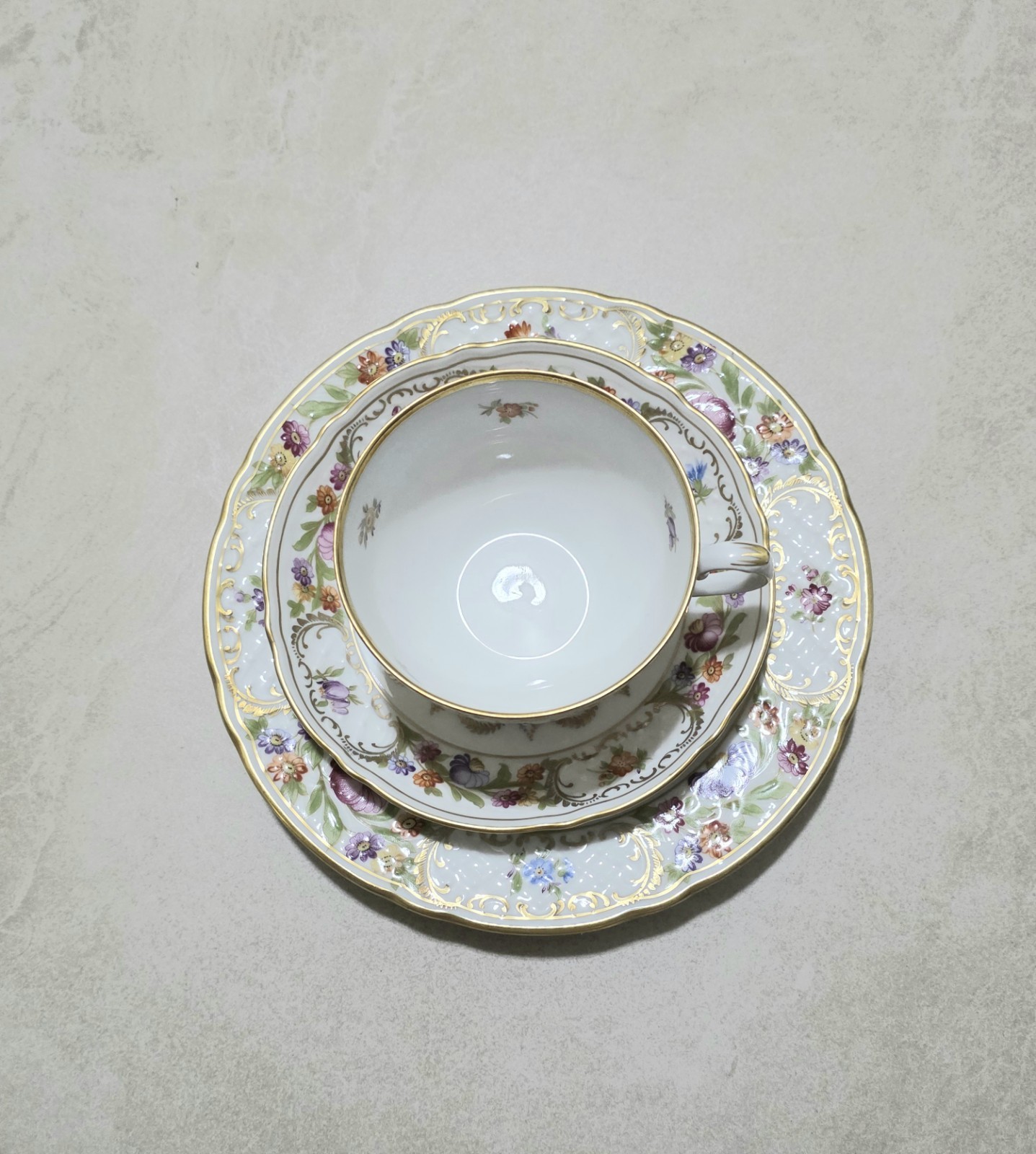 Schumann - Bavaria Empress Dresden Flowers Cup & Saucer, Plate 