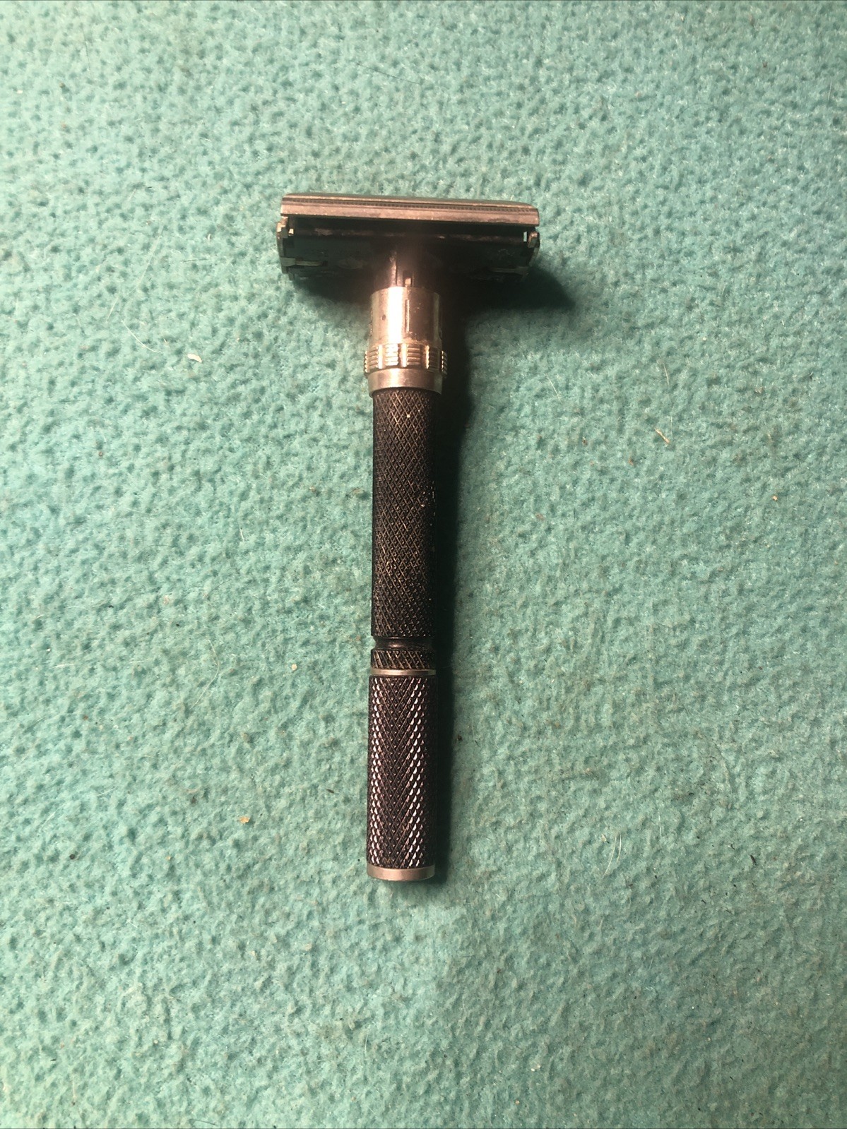 Gillette Safety Razor 1-9 Adjustable  Black Handle  
