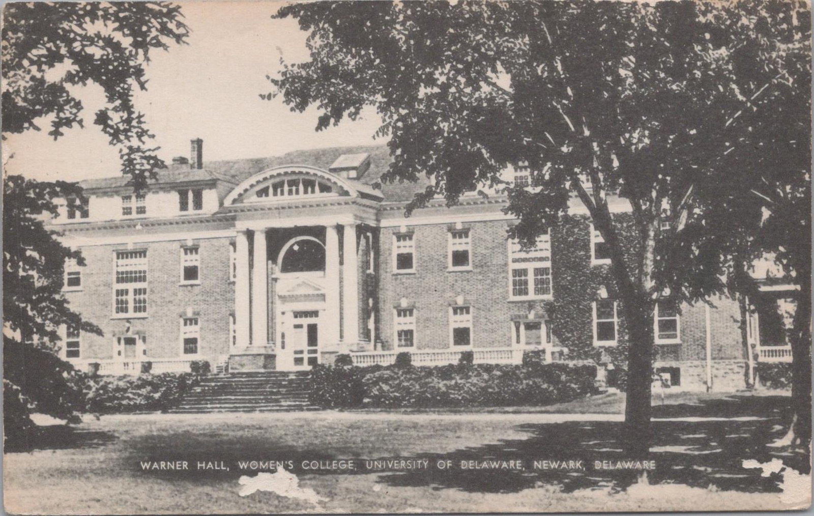Postcard Warner Hall Women\'s College University Delaware Newark DE 