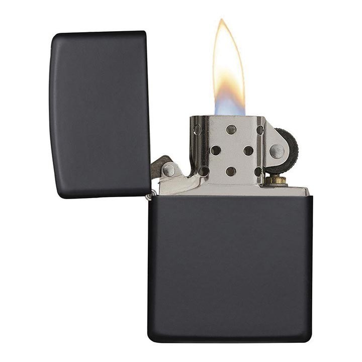 Zippo Windproof Lighter Classic Plain Matte Black Finish (218) BRAND NEW