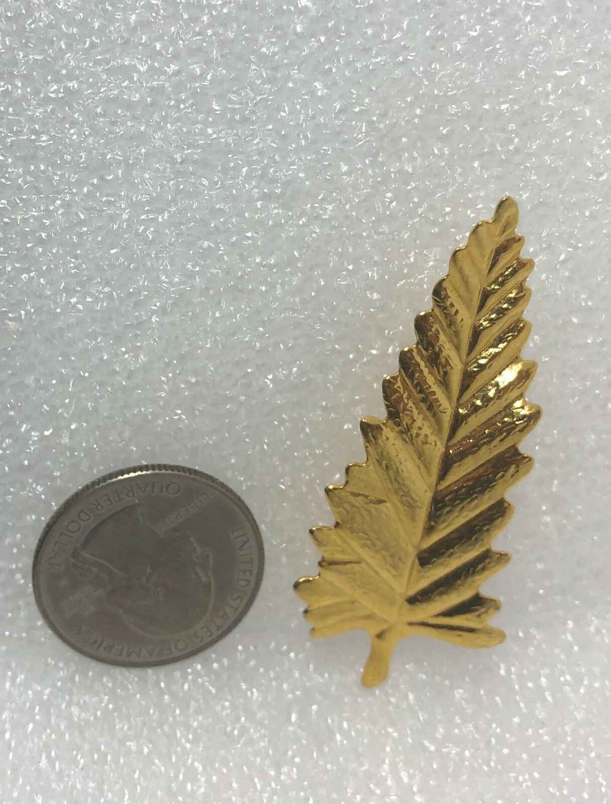 Leaf Brooch Pin