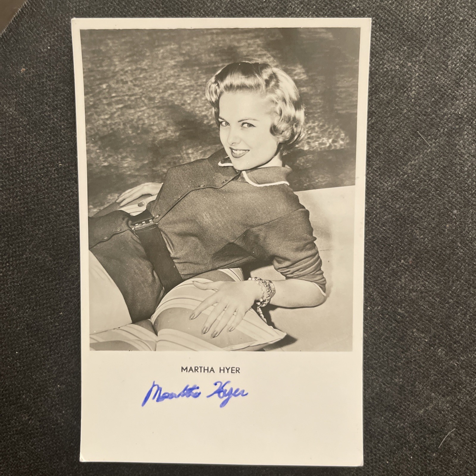 Vintage Martha Hyer Cinema Postcard Autograph Signature Dedication